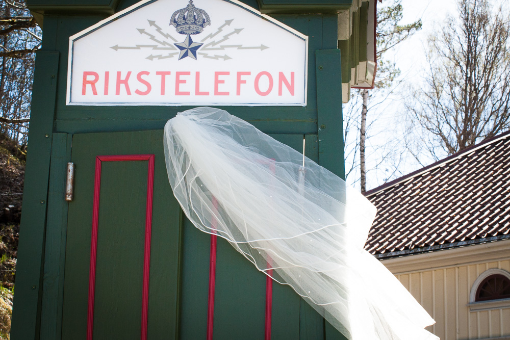 Sneak peek weddings - Detaljbild brudslöja | photobymj.se